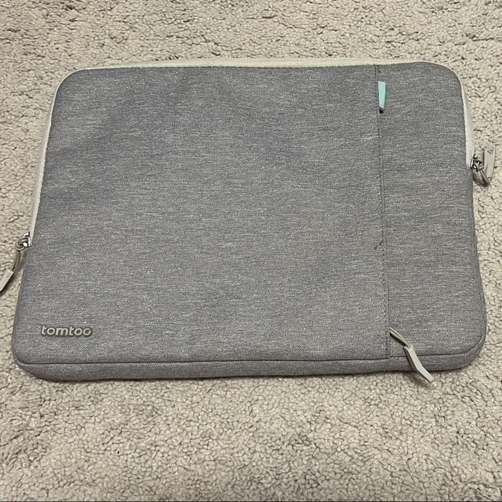 Tomtoc Gray Tablet Sleeve
